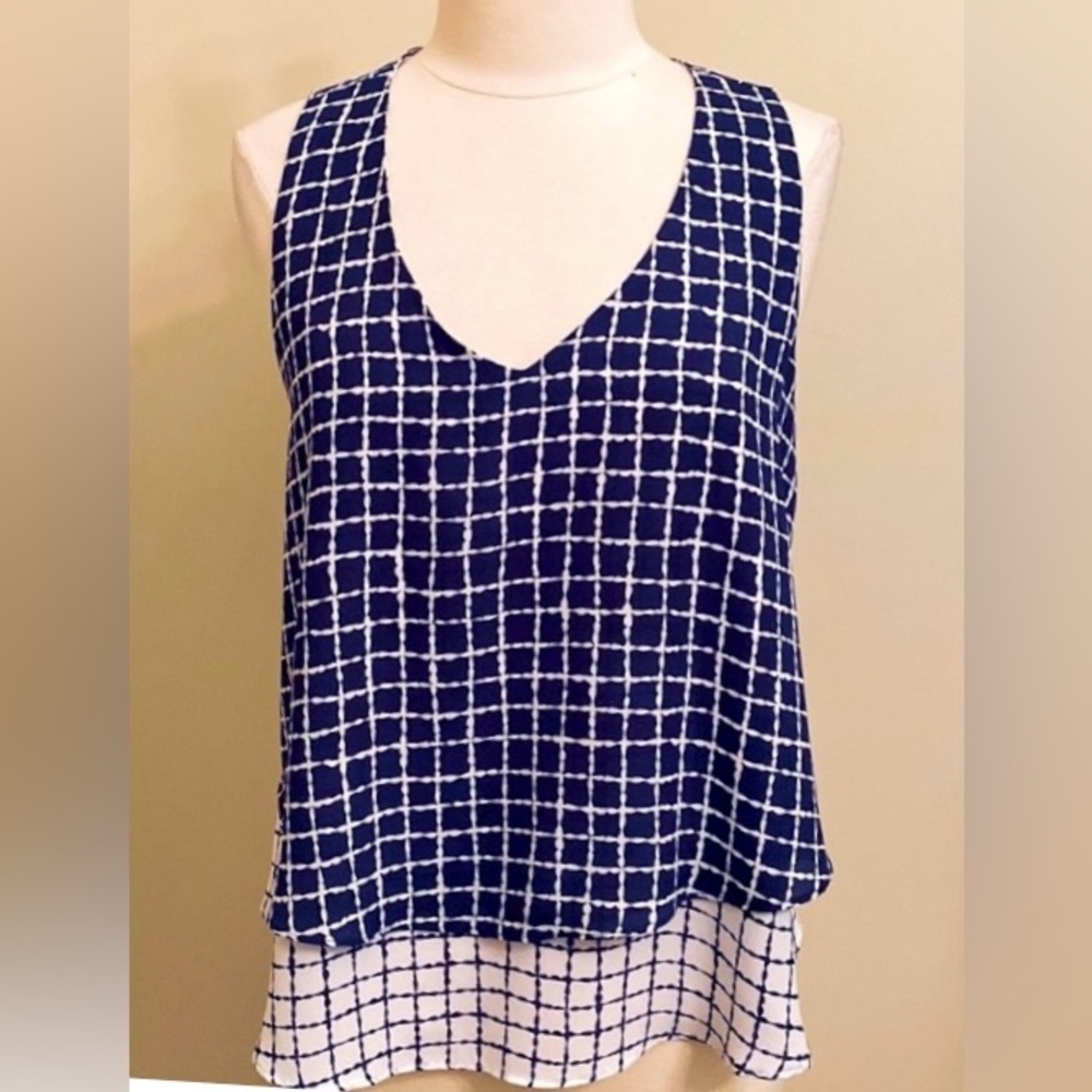 Liz Claiborne Career Navy Blue Checked SZ L Nautical Preppy Coastal Classic Top